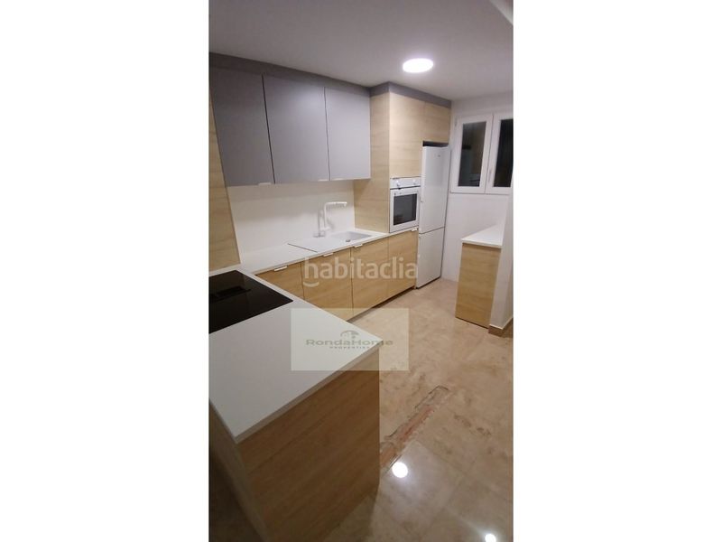 Foto d621013c-6762-4997-8653-126e03646343. Rent flat with parking in Chullera Manilva