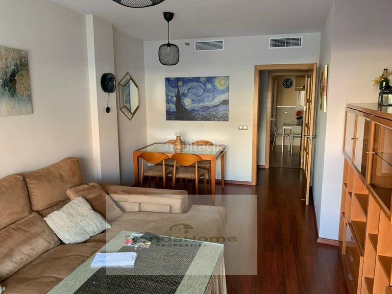 Foto 13c66ba8-42fc-4784-9129-b437d051b397. Rent flat with parking in El Tejar - Hacienda Bizcochero Málaga