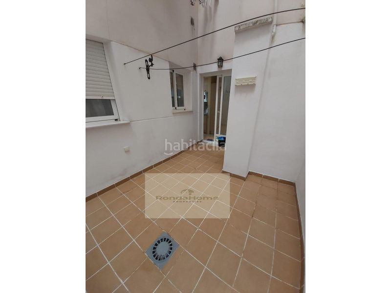 Foto cc44f1ce-542f-4ed3-b557-2c5a64274790. Rent flat with parking in El Tejar - Hacienda Bizcochero Málaga