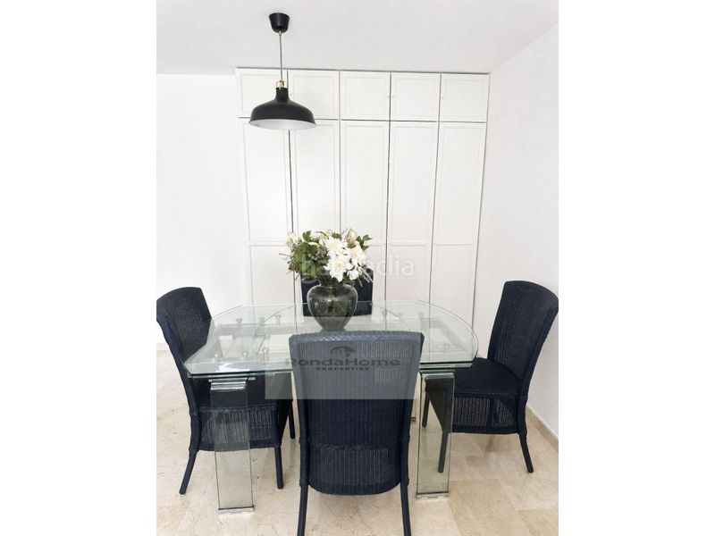 Foto c2cd66f6-bb85-4a51-ab08-24fae8f1002d. Location appartement avec parking dans Playamar - Benyamina Torremolinos