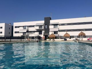 Affitto Appartamento  Avenida marqués de valle niza. Elegante apartamento de 2 dormitorios en primera línea de playa