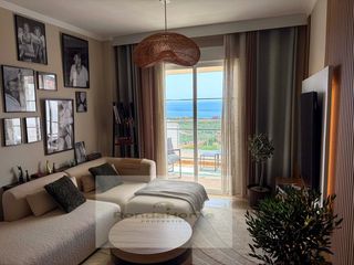 Pis  Calle martagina. Ático de 3 dormitorios con licencia turística, piscina y vistas