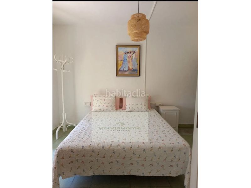 Foto 73c152d5-d583-4aff-89db-f417cb5c0311. Rent duplex in Centro Estepona