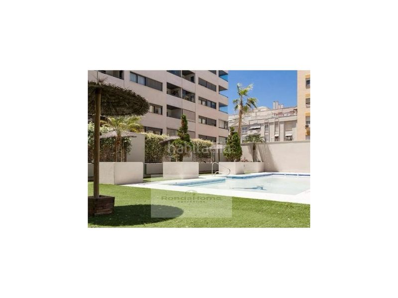 Foto 09071fb7-4c7d-4974-a443-f8b9d9057e76. Rent flat with parking in Puerta Blanca Málaga
