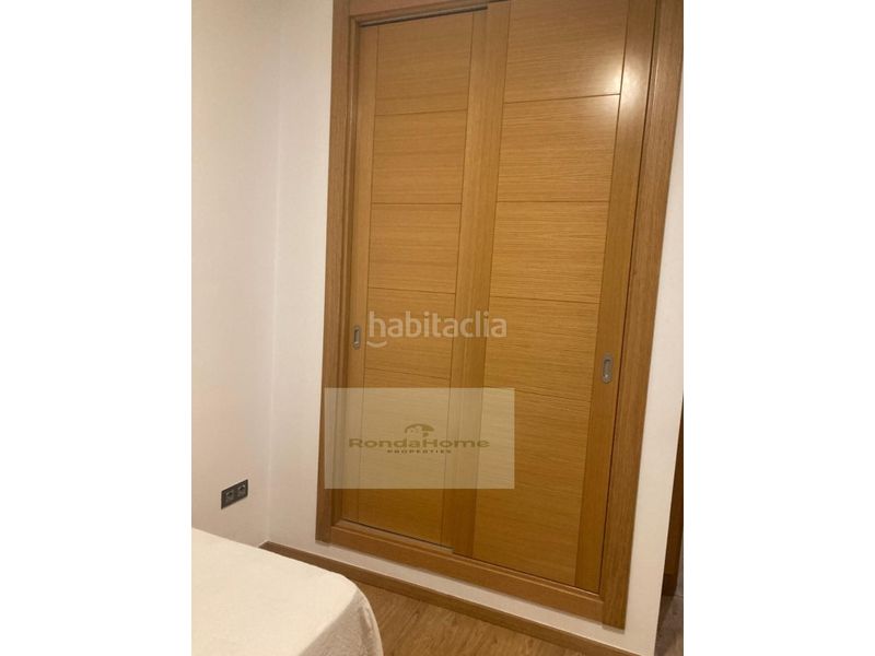 Foto 784cbf75-8615-4043-9435-2ef8b689a93b. Rent flat with parking in Puerta Blanca Málaga