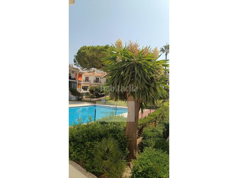 Foto 338a65f6-372d-447c-ab41-b5638ad0e480. Lloguer casa amb aparcament piscina a Bello Horizonte - Lindasol Marbella