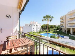 Rent Flat  Avenida carlota alessandri. Alquiler de septiembre a junio  meses de verano negociables  la