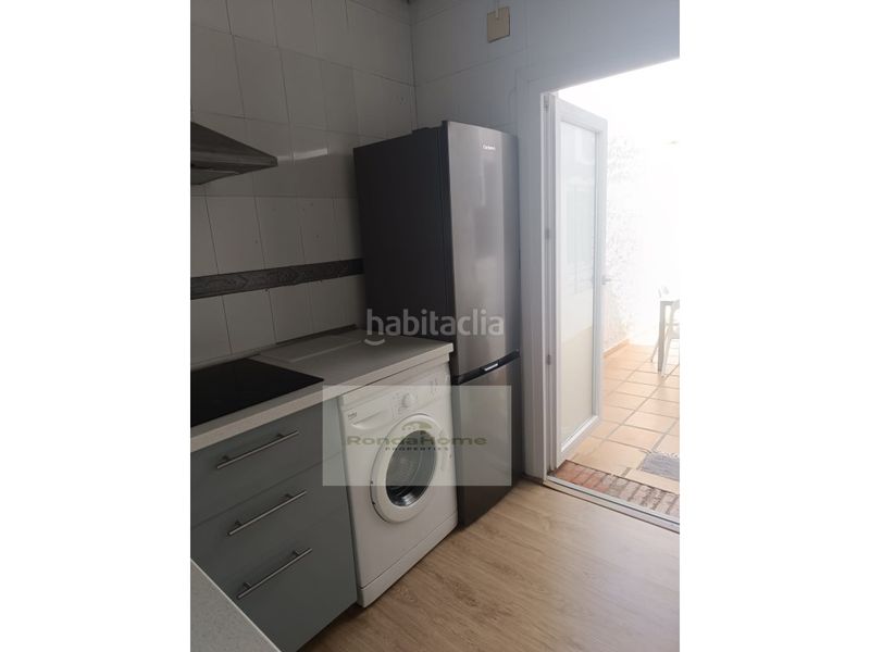 Foto 0a47fdb0-7146-49a8-a090-fc5df603c02a. Rent flat in Pedregalejo - Morlaco Málaga