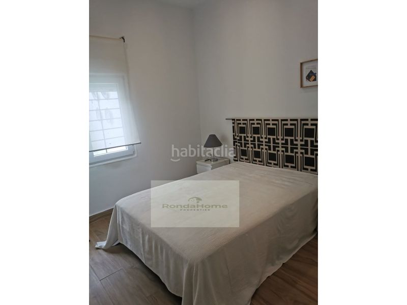 Foto 67f72778-f337-4df0-900a-9ca2999871a6. Rent flat in Pedregalejo - Morlaco Málaga