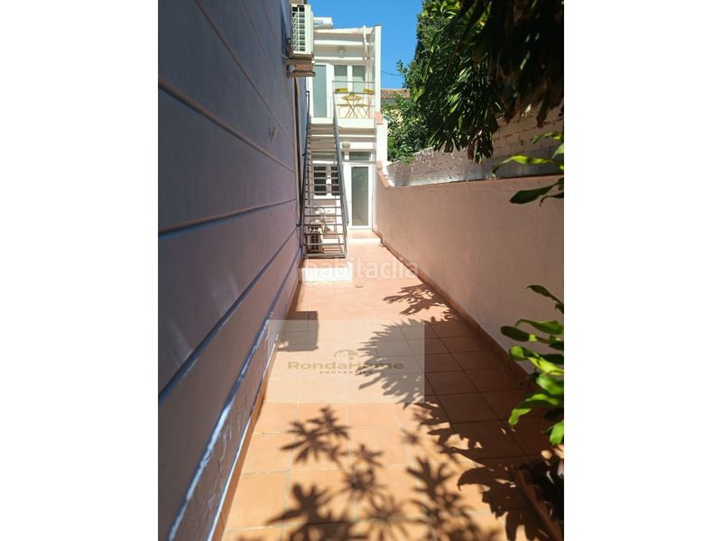 Foto c8f0d18e-a52d-4a8a-b4d5-0956d8d684f3. Rent flat in Pedregalejo - Morlaco Málaga