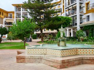 Xalet a Centro ciudad. Exclusivo chalet en puebla lucía con terraza andaluza y 6 dormit