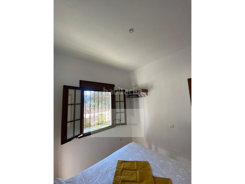 Foto 0f7527dd-686c-436b-9de2-8c3ff37b155e. Piso  de 2 dormitorios con terraza y balcón , primera planta sin ascensor licencia turística. en Montejaque