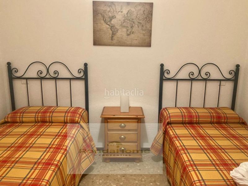 Foto 4a629f04-0ee6-40df-9385-9fdd5c5a5467. Alquiler piso alquiler en playamar , amplio piso con vistas al mar y excelentes amenities. en Torremolinos