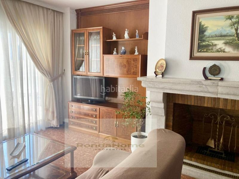 Foto cf467a9d-6e2b-4ac0-af9a-5516c5cd93d3. Alquiler piso alquiler en playamar , amplio piso con vistas al mar y excelentes amenities. en Torremolinos