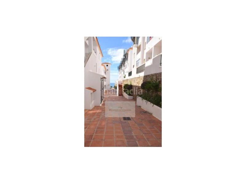 Foto 19822f71-8a1d-40a4-9adc-d2c325fb4b01. Location appartement avec parking dans La Capellanía - El Higuerón Benalmádena