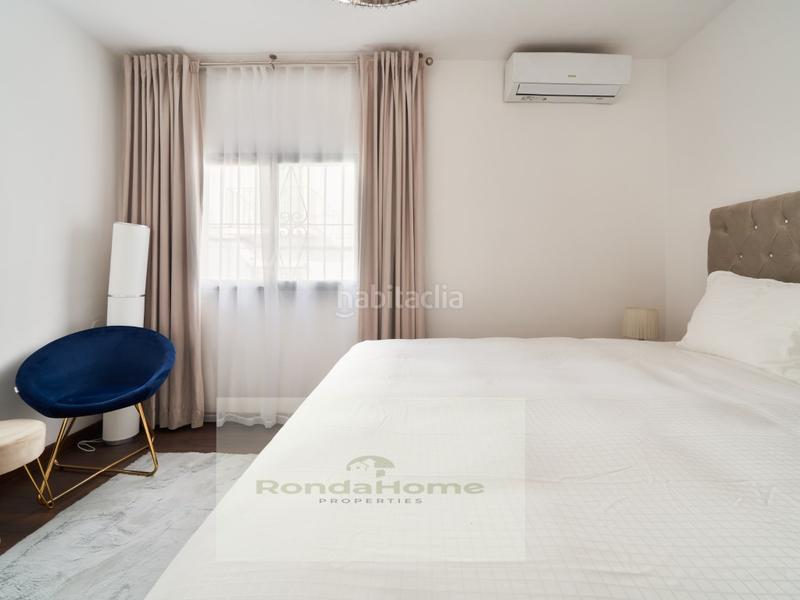 Foto 291b5a05-79c4-44ac-b777-e78ff0153b5f. Reihenhaus mit parking in Casco Antiguo Marbella