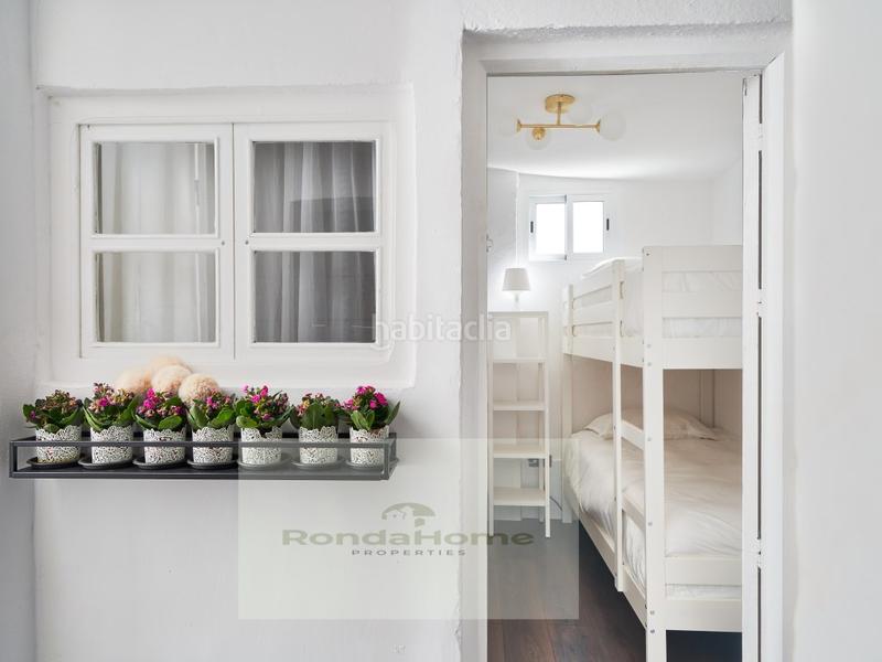 Foto 2d286cc4-3d0e-449a-b431-23183e452fca. Reihenhaus mit parking in Casco Antiguo Marbella