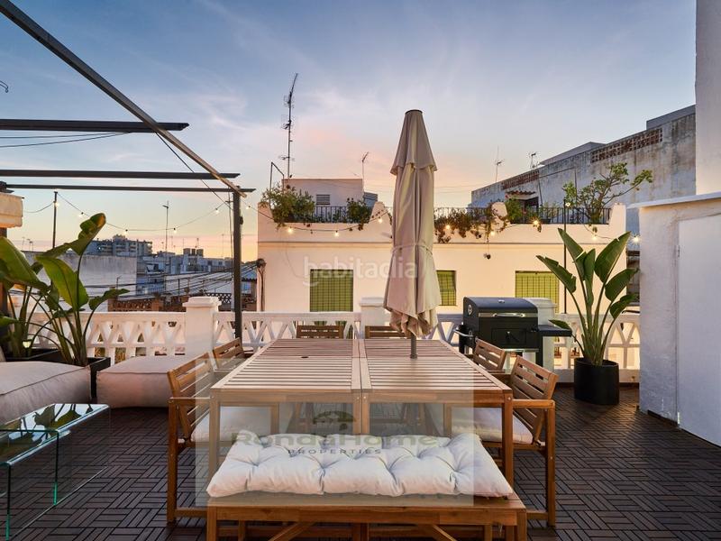 Foto 41e8f9af-a885-46fb-855b-2a7b6dc1411f. Reihenhaus mit parking in Casco Antiguo Marbella