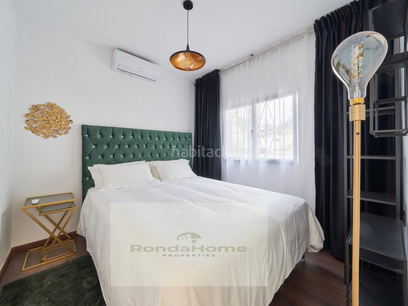 Foto 63836284-af33-43f4-bf16-51c740346b4a. Reihenhaus mit parking in Casco Antiguo Marbella