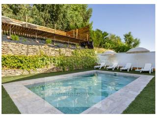 Chalet in Villamartín. Chalet con encanto y rentabilidad en villamartín  piscina, jacuz