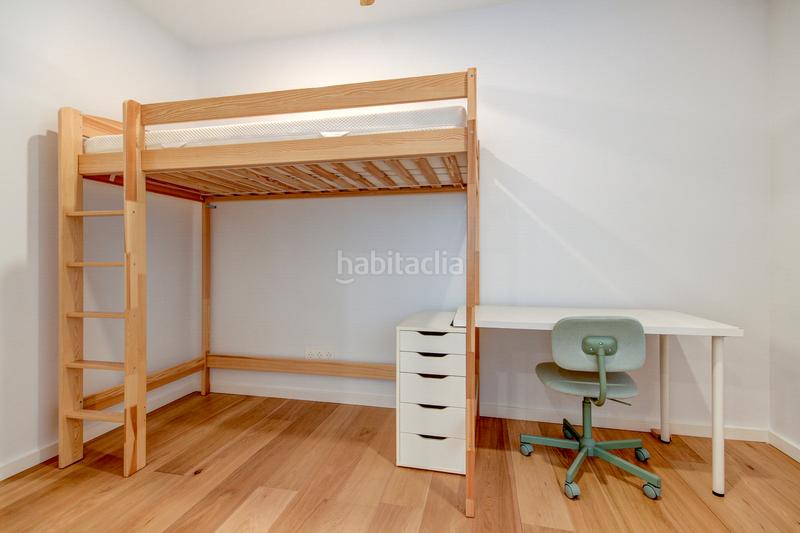 Foto 3ba98feb-97ff-4b1a-9ac3-a2e5b07cf2d1. Piso  reformado de 71 m² en calle jaume fabra, junto a avenida paral·lel en Barcelona