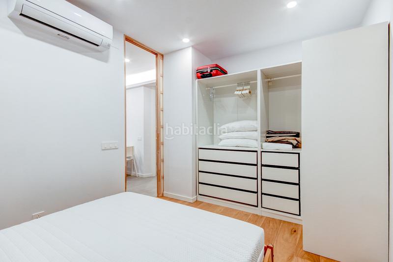 Foto 7acfc53b-2661-4f8a-8613-b1d5254ba3d4. Piso  reformado de 71 m² en calle jaume fabra, junto a avenida paral·lel en Barcelona