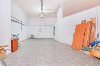 Local Comercial a Santa rita 14. ?? *¡oportunidad única  local en venta en  zona hipercor, granad