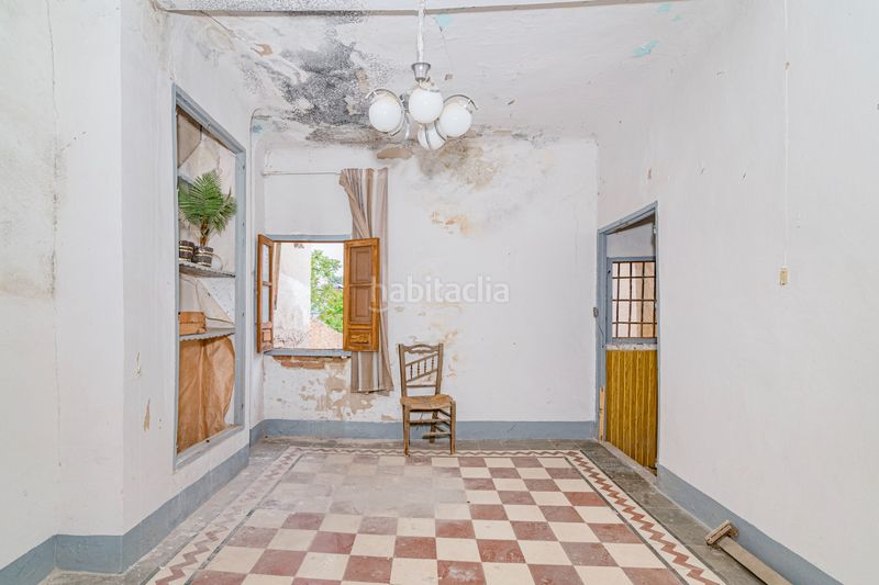 Foto d07b63a1-1d1c-4ddb-96eb-f7c3a2617df2. Casa a calle carcel 1 a Alfacar