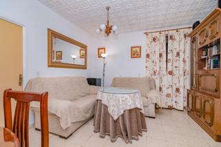 Pis  Calle doña maría manuela 6. 105.000€ *¡gran oportunidad en granada! amplio piso de 5 dormito