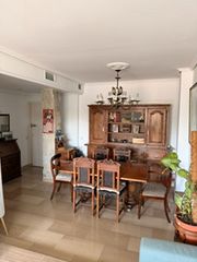 Location Appartement  Calle de villamanín. Piso en batan