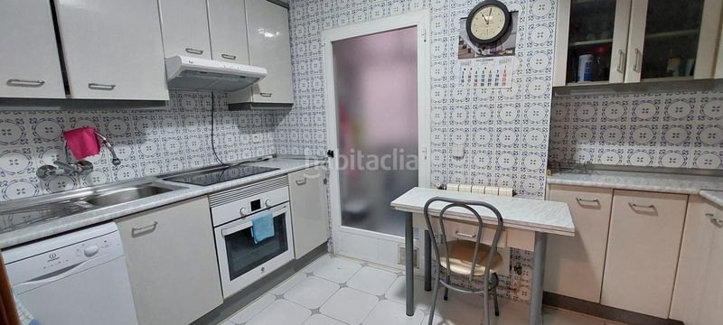 Foto ba3f3e3c-80bc-499a-81bb-283886c7d674. Piso  de 4 dormitorios, ascensor en Brezo Valdemoro