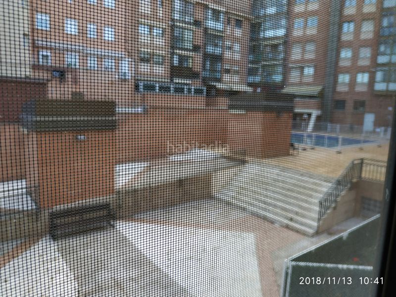 Foto 18121636-b84d-4e8e-a8d9-055a2e080bb0. Lloguer pis amb calefacció piscina a Los Cármenes Madrid