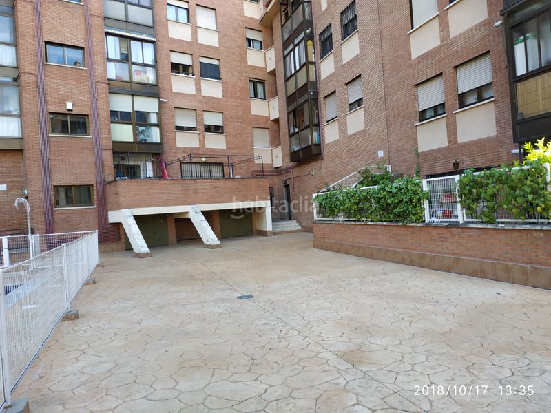 Foto 52b036e8-1b1d-439c-8169-720122855893. Lloguer pis amb calefacció piscina a Los Cármenes Madrid