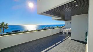 Appartement à Emilia pardo bazan 4. Precioso apartamento con vistas panorámicas al mar, gibraltar y