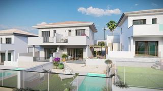 Towny house in Chullera. Descubre tu hogar ideal en vistalmar, punta chullera