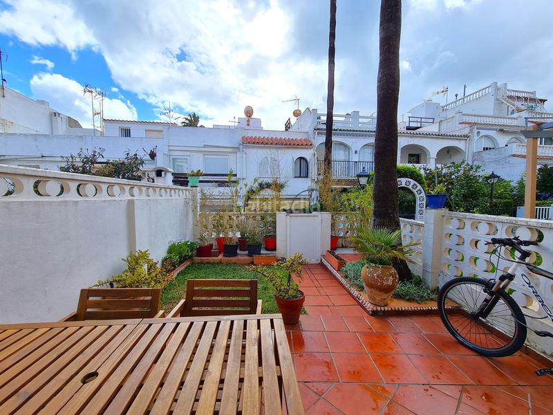 Foto acc3d4cb-e8af-44ae-b2f7-27771d9f1e44. Casa bifamiliare in Chullera Manilva
