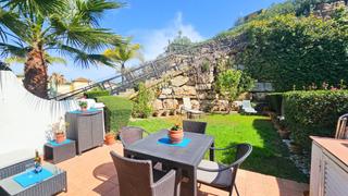 Casa aparellada a Bahía de Casares