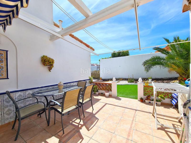 Foto 3a15dd20-e0ad-407e-8ae1-90cbc1a5d992. Planta baixa amb piscina a Alcorrín Manilva