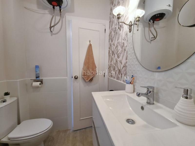 Foto b810da73-690f-4818-9d5b-907da0475191. Erdgeschoss mit pool in Alcorrín Manilva