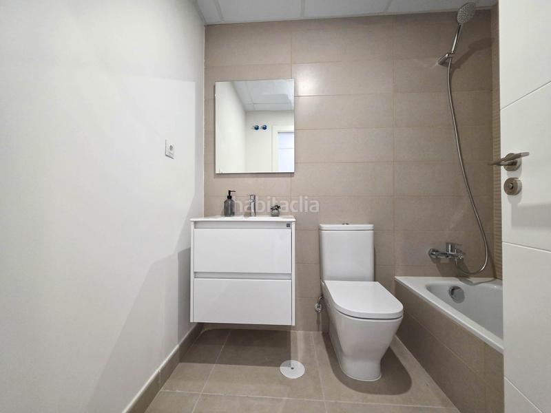 Foto 0d56cc95-1d13-4b52-b85c-47cbbb36ee6b. Planta baixa amb aparcament piscina a Centro Estepona