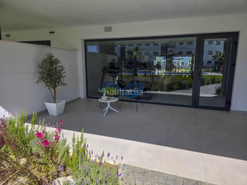 Foto 3229005c-d65c-4175-ad37-c82e1de379c1. Planta baixa amb aparcament piscina a Centro Estepona
