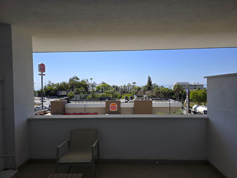 Foto 7a7a5cde-4506-4751-a444-bfbd2fb96e4f. Planta baixa amb aparcament piscina a Centro Estepona
