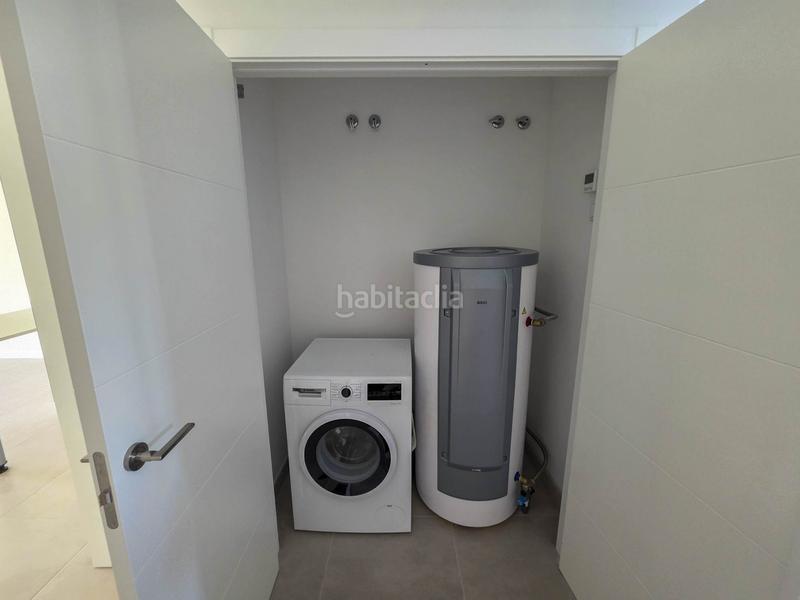 Foto b8e91de2-b2a4-4662-aff3-4df188a0a142. Planta baixa amb aparcament piscina a Centro Estepona