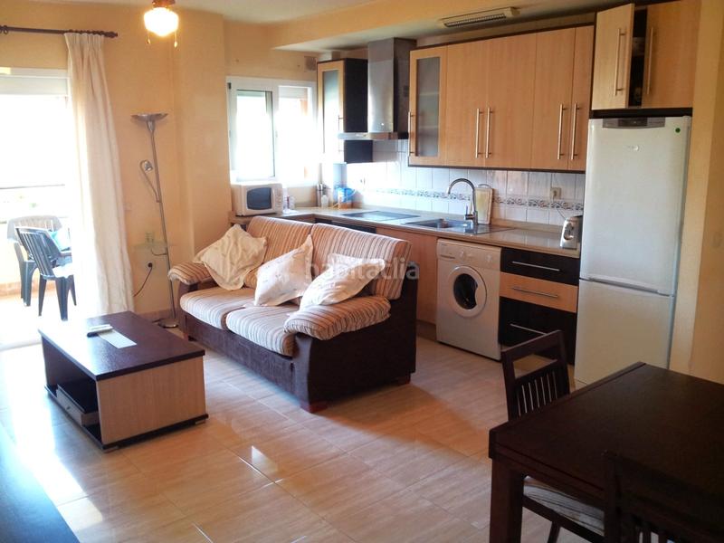 Foto 8fb26c8a-d269-410d-9ae2-5bda0b9b5a8e. Apartament amb aparcament a San Luis de Sabinillas Manilva