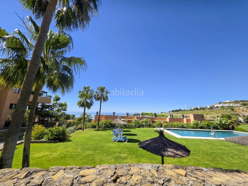 Foto 11f0732a-5fb0-459a-8640-feaa1aa47199. Penthouse in calataraje 33 in Chullera Manilva
