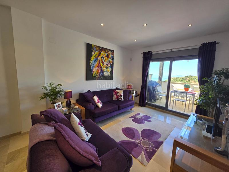 Foto a4e34d42-b690-4baf-a2e9-2b61629ca084. Penthouse in calataraje 33 in Chullera Manilva