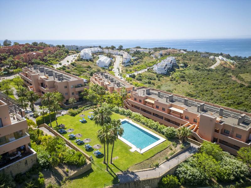Foto cd58429f-cce3-41db-9be3-9d3a36707c96. Penthouse in calataraje 33 in Chullera Manilva