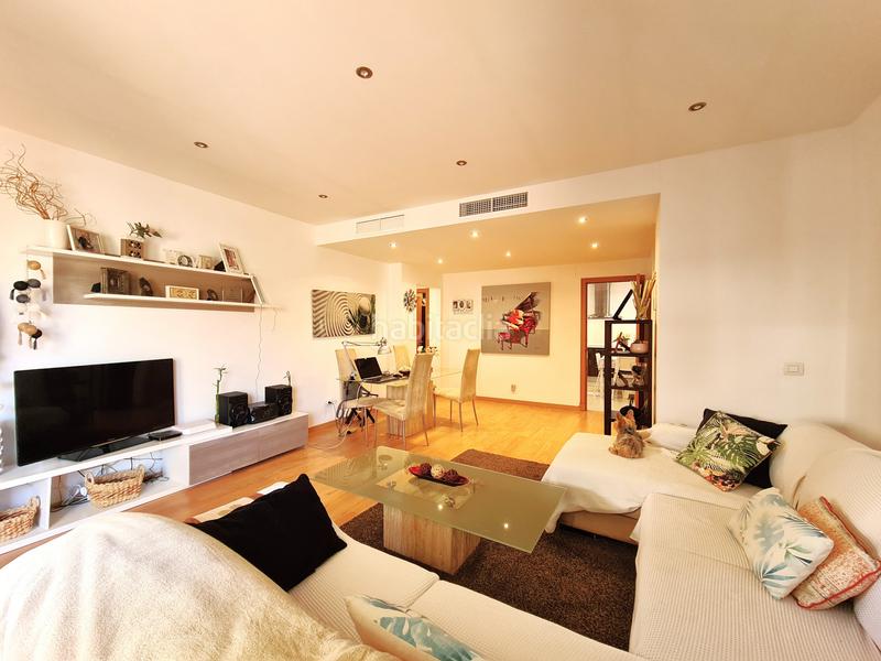 Foto 52e1fdb8-4797-4c9e-b522-405123802a1a. Apartamento magnifico apartamento en esquina de 3 dormitorios con gran jardín en Estepona