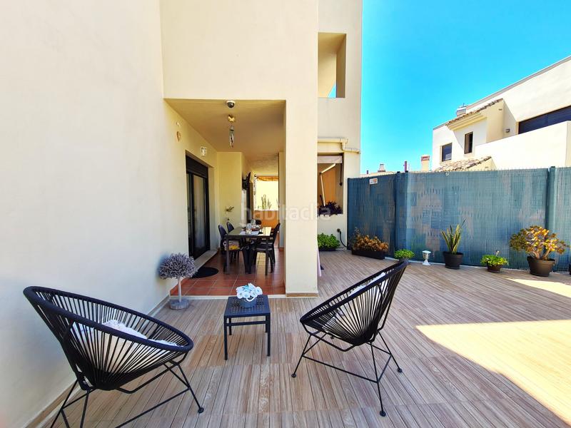 Foto dd72c255-e6ee-4d6b-aaa7-899243aeac69. Apartamento magnifico apartamento en esquina de 3 dormitorios con gran jardín en Estepona