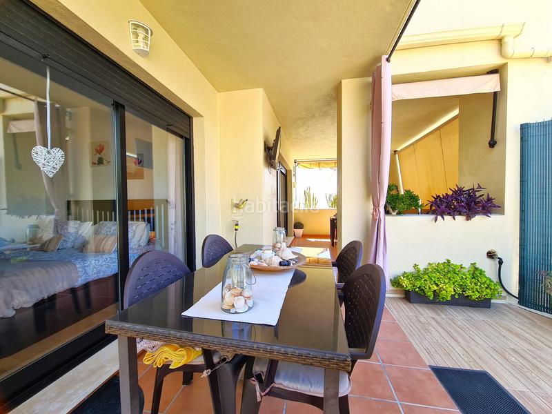 Foto f68b131a-d715-4828-a6fd-449447d8fd17. Apartamento magnifico apartamento en esquina de 3 dormitorios con gran jardín en Estepona